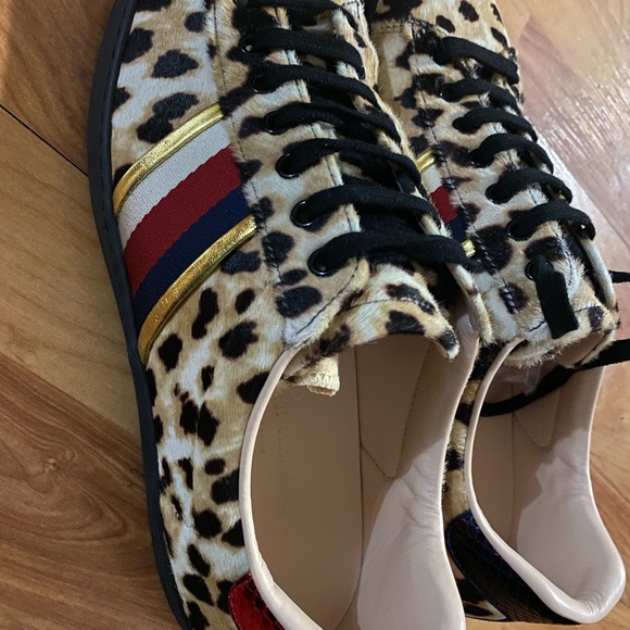 Gucci New Ace Leopard Print Sneakers - Picture 4 of 13